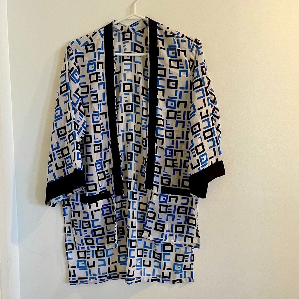 Gorgeous lightweight cardigan